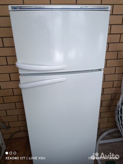 Холодильник атлант двухкамерный