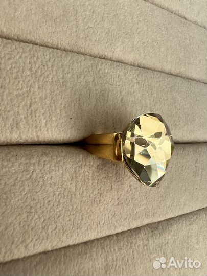 Swarovski кольцо 18 размер