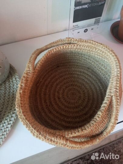 Корзина плетёная из джута