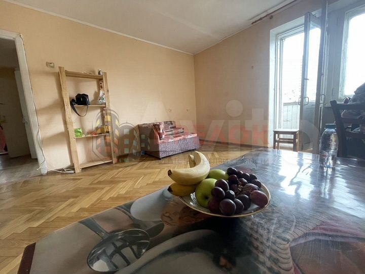 2-к. квартира, 49 м², 6/9 эт.