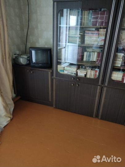 Стенка в гостиную бу