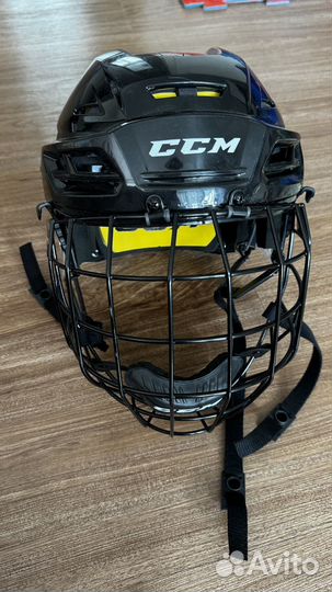 Шлем хоккейный взрослый ccm