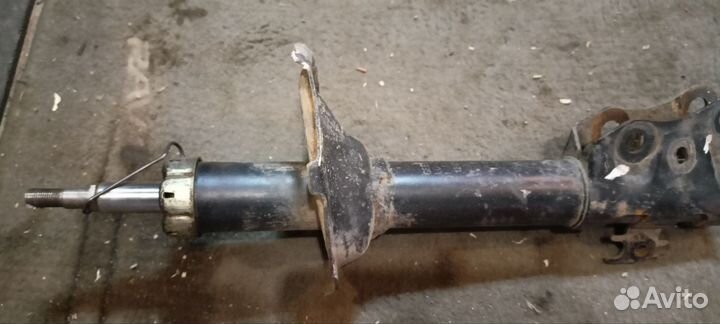 Стойка передняя geely МК