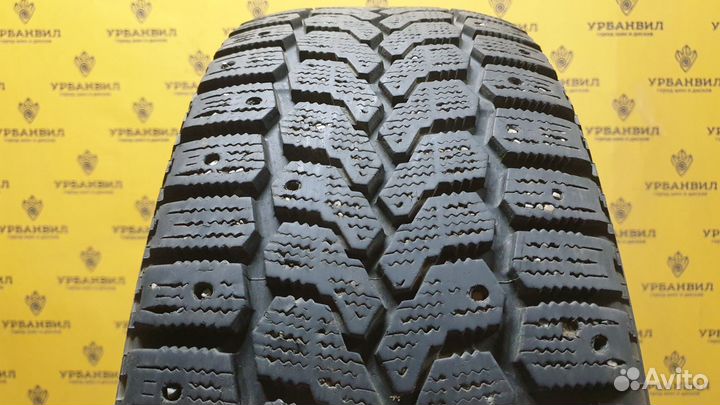 Yokohama Ice Guard F700Z 215/60 R17