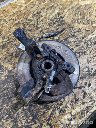 Кулак ступица в сборе Опель Астра H