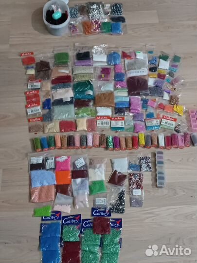 Бисер, бусины 5,5 кг