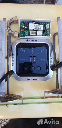 Водонагреватель Ariston VLS 100 л