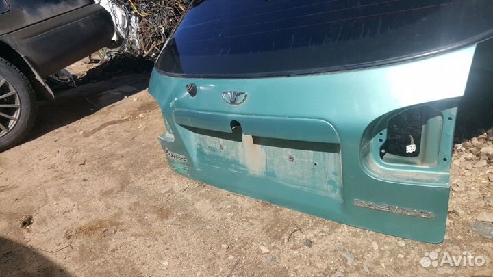 Крышка дверь багажника daewoo lanos део ланос