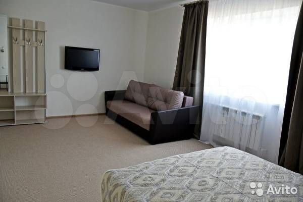 Здание, 392 м²