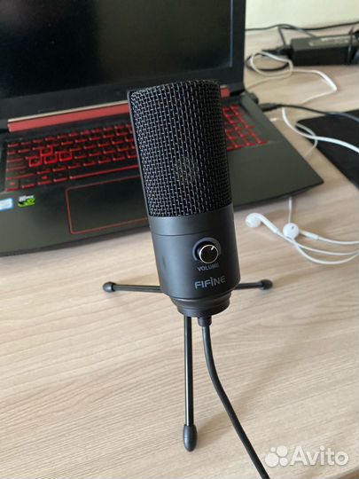 Студийный микрофон fifine k669b