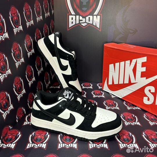 Кроссовки Nike SB Dunk Low Pro