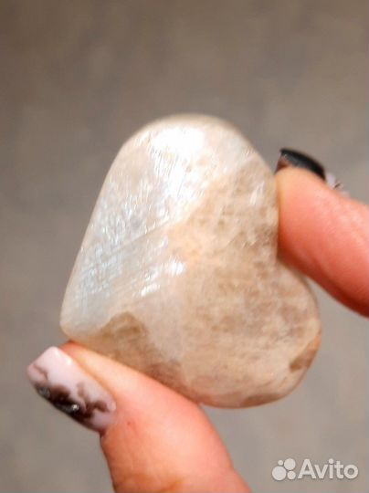 Лунный Камень Беломорит Кристалл