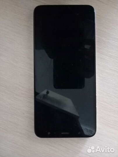 Телефон Samsung