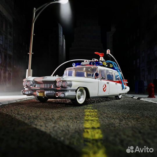 Охотники за привидениями Ghostbuster Машина Ecto-1