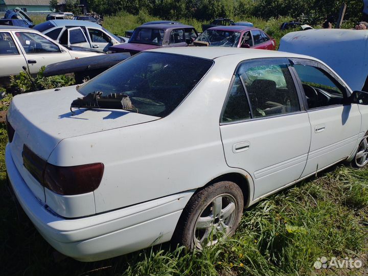 Toyota Corona Premio в разбор