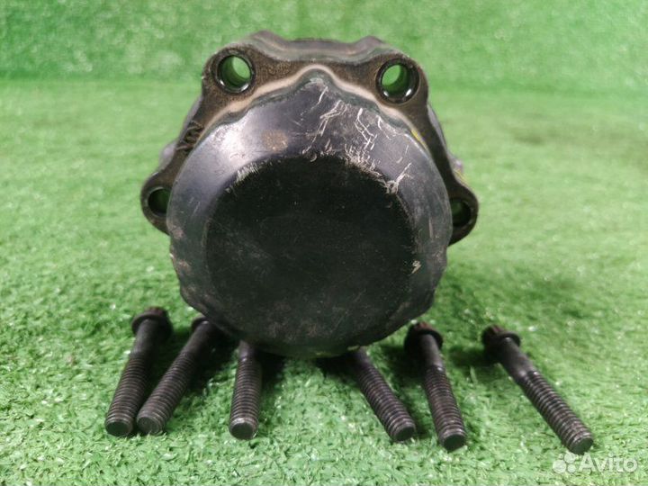 Хаб передний правый Suzuki Jimny Wide JB33W