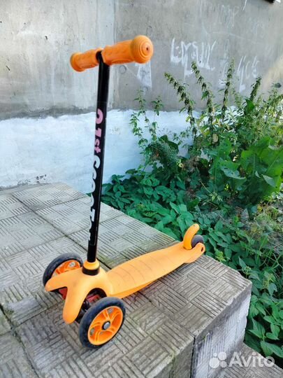 Самокат детский трехколесный бу
