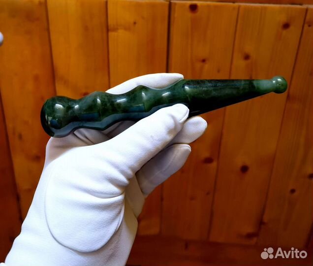 Массажер из нефрита