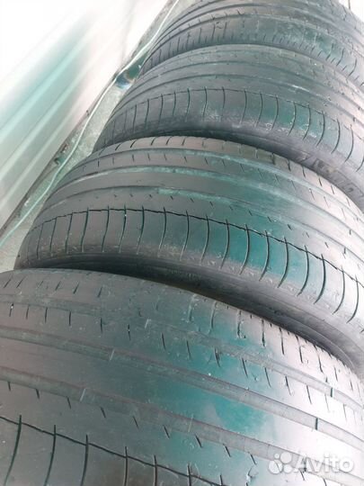 Michelin Latitude Sport 245/45 R20