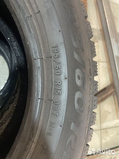 Pirelli Ice 195/60 R15