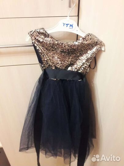 Платье праздничное для девочки + босоножки