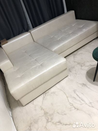 Угловой диван бу