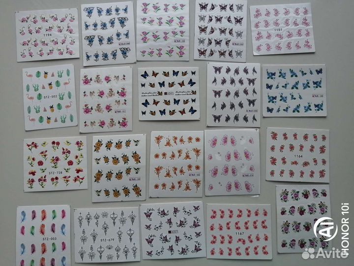 Продам наклейки голографические