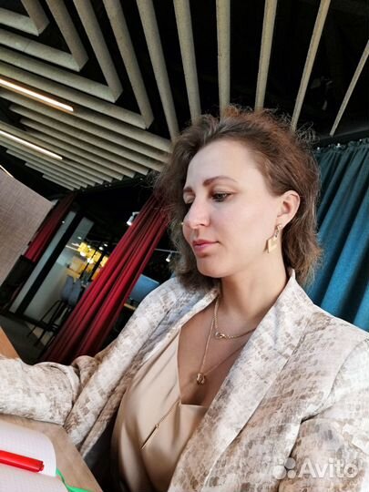 Дверь входная деревянная