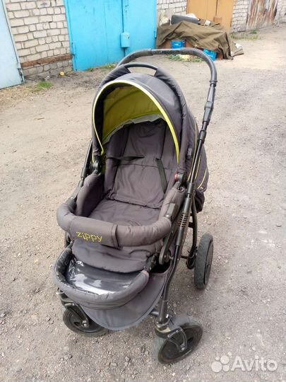 Коляска zippy
