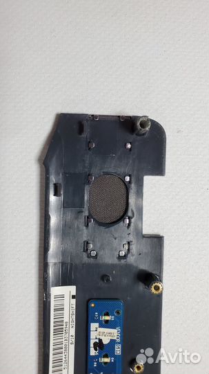 Молдинг топкейса ноутбука Lenovo IdeaPad Y570