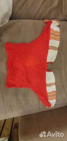 В аренду народный костюм 98-110 и на 116-128