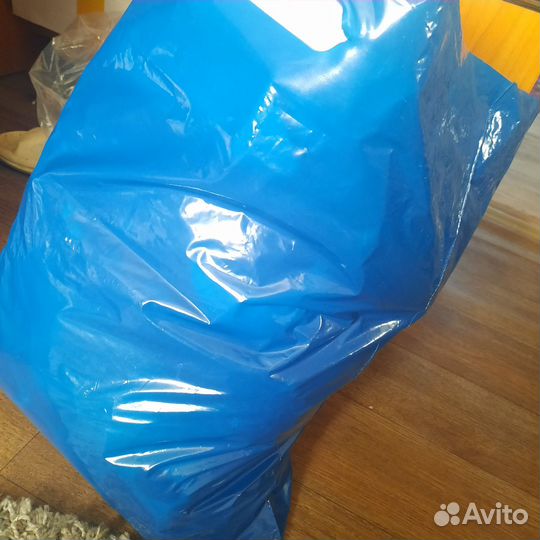 Продам пакет вещей оптом