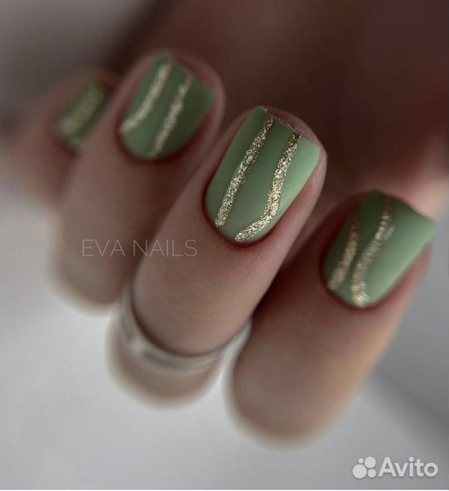 Маникюр с покрытием гель-лаком