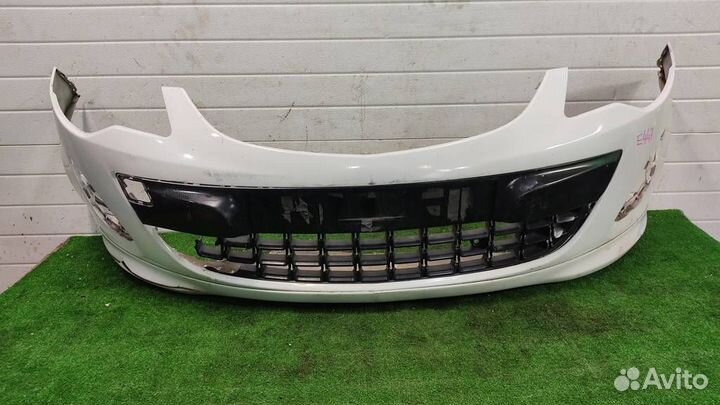 Бампер передний Opel Corsa D 2011