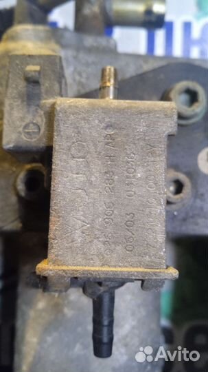 Коллектор впускной Volkswagen Passat