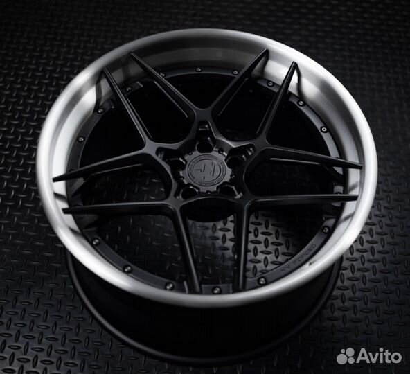 Кованые диски R22 Porsche Cayenne