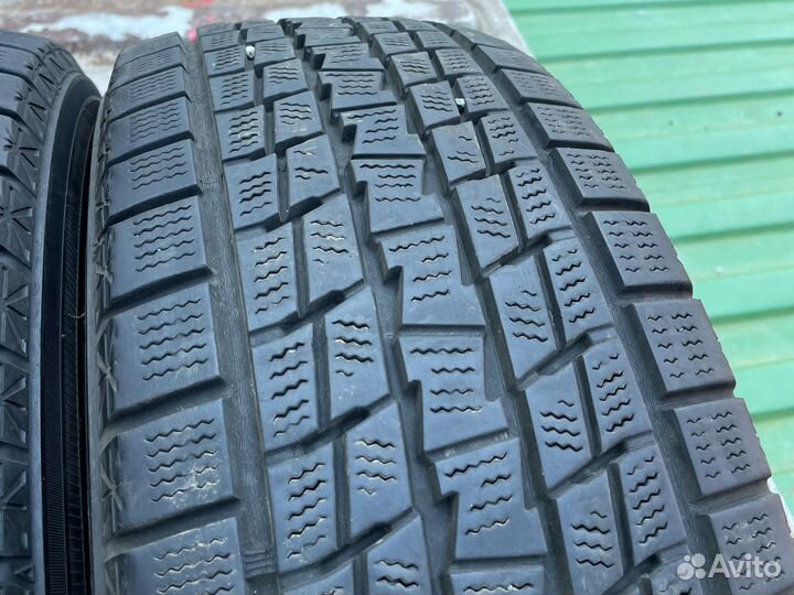 Goodyear Ice Navi SUV 225/65 R17