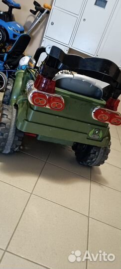 Детский электромобиль