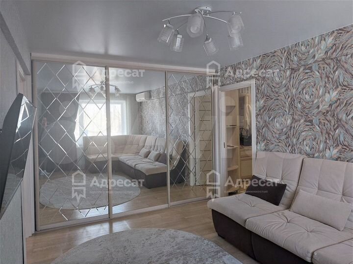 4-к. квартира, 58,4 м², 2/5 эт.