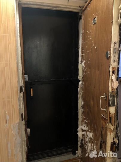 Дверь входная металлическая