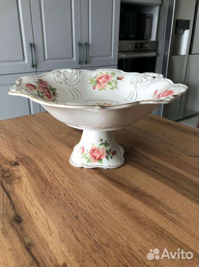 Ваза Фруктовница на ножке 