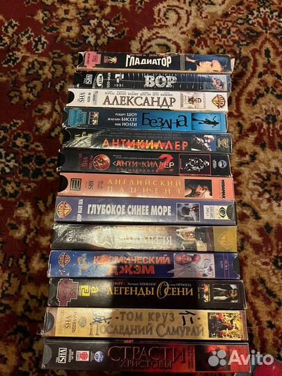 Видеокассеты 16 штук