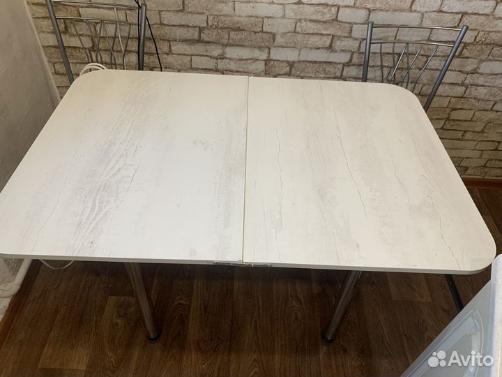 Стол кухонный обеденный раздвижной