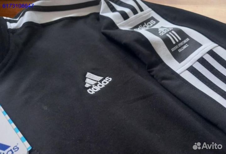 Спортивные костюмы Adidas