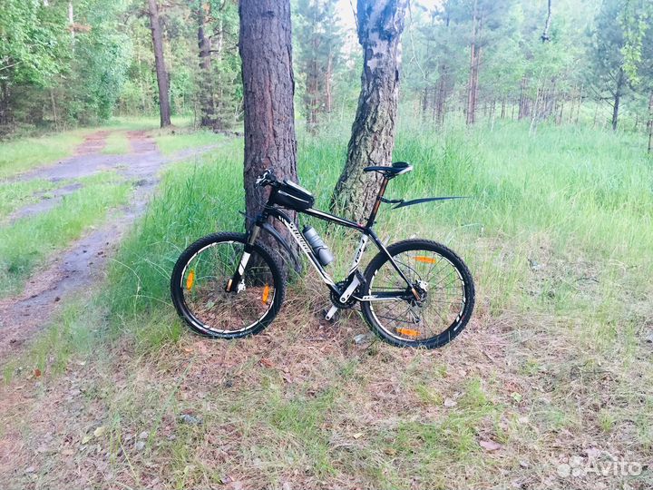 Велосипед specialized rockhopper