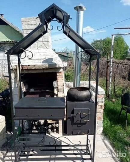 Мангал с крышей