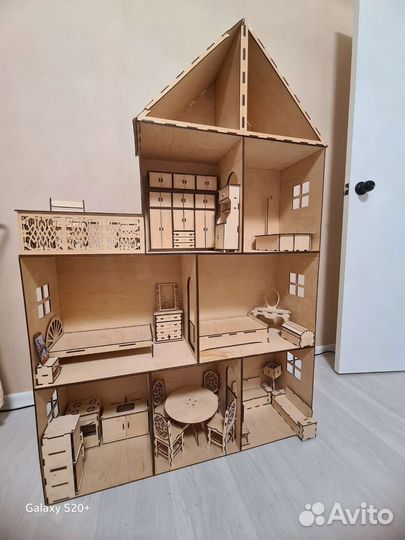 Домик для кукол