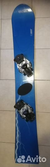 Сноуборд с креплениями 153