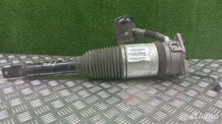 Стойка Audi A8 Левая Задняя