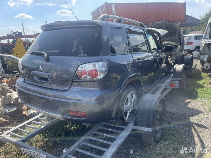 Mitsubishi outlander авто в назбор